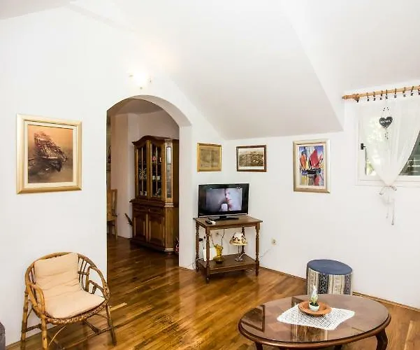 アパート Kuca Mala スプリト