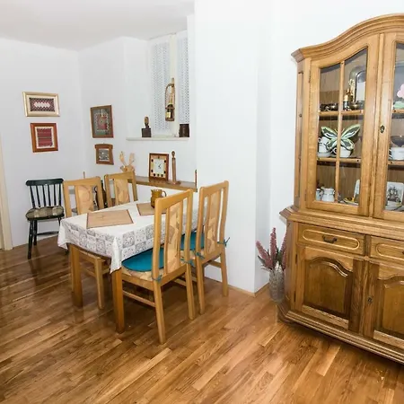 아파트 Kuca Mala 스플리트